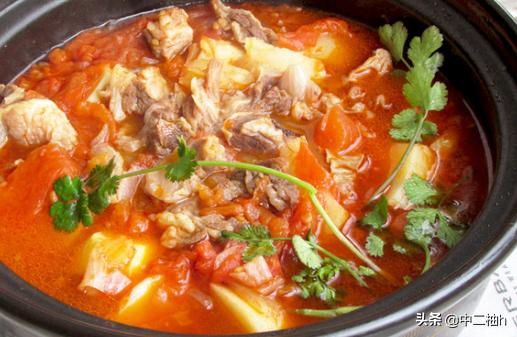 牛腩炖土豆-牛腩炖土豆的做法