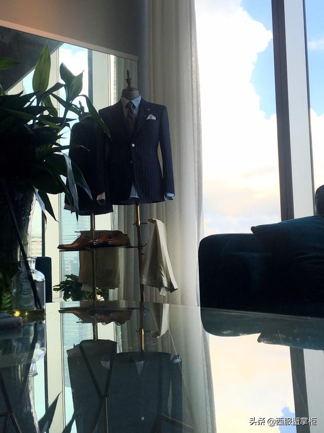 无锡市哪里卖西服好卖点