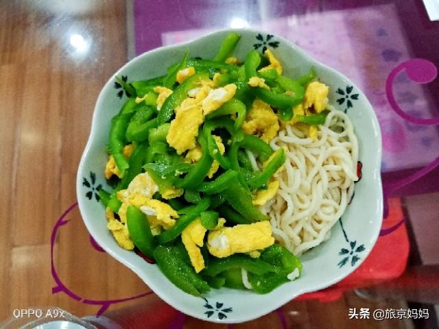 一个人吃饭（一个人吃饭，要怎么做饭才好？）