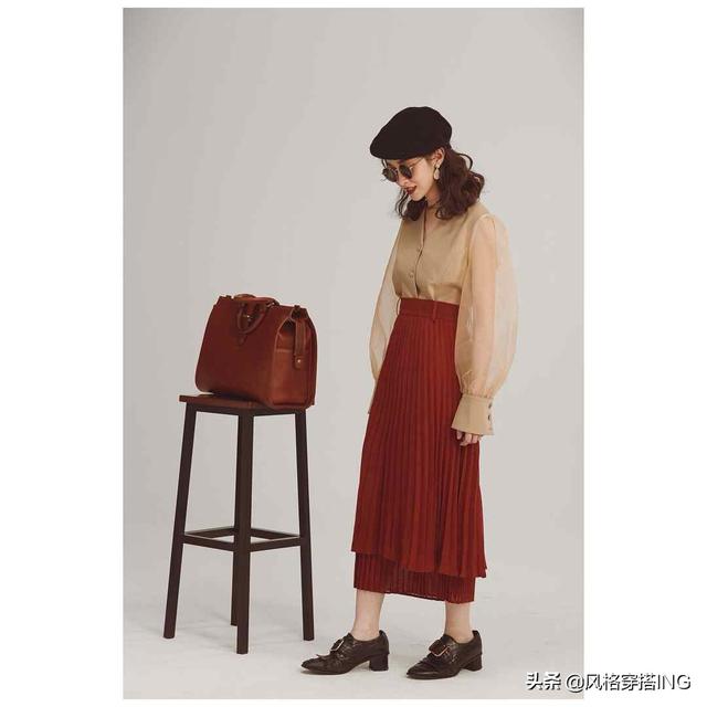 旅游穿搭红色系， 红色旅游穿什么