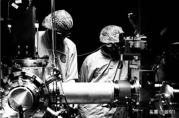 课前三分钟科学家的故事（三分钟科学家小故事）