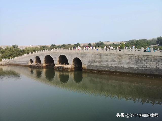 暑假海边旅游穿搭， 暑假海边旅游穿搭图片