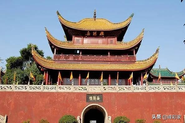 岳阳楼记vs滕王阁序_岳阳楼记和滕王阁序哪个更好