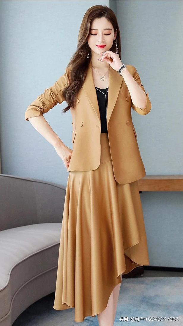 20岁女性穿什么衣服(图9)