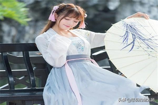 抹胸衫如何搭配外衣衣服(图2)