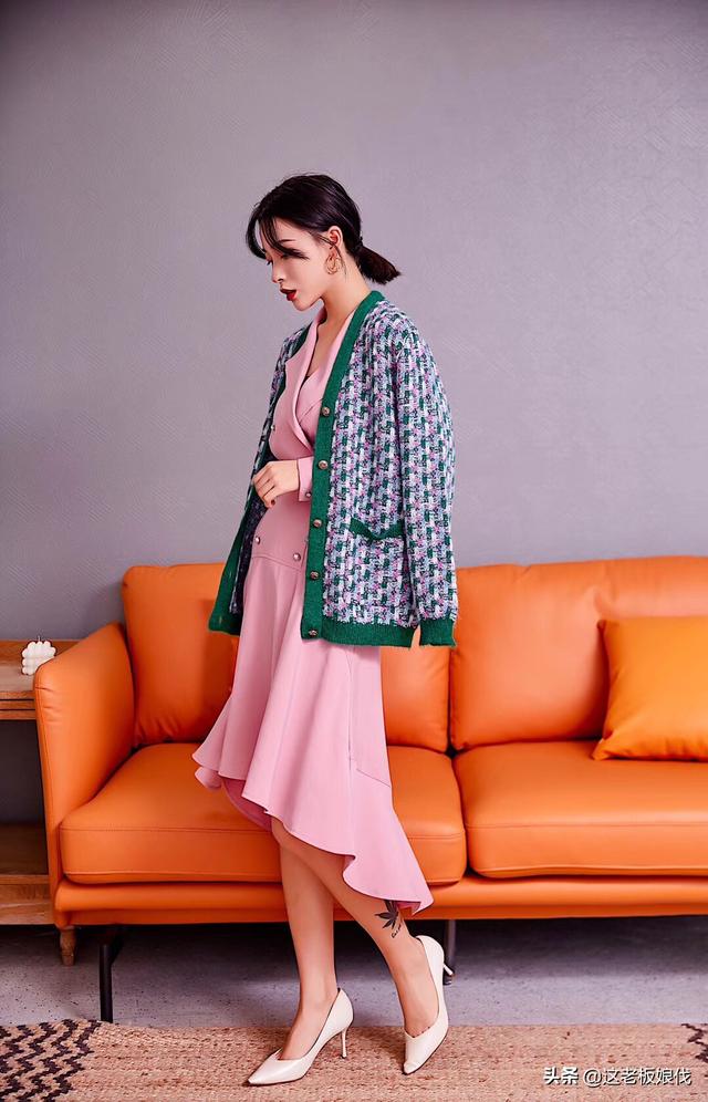 长皮裙如何搭配外套女士(图6)