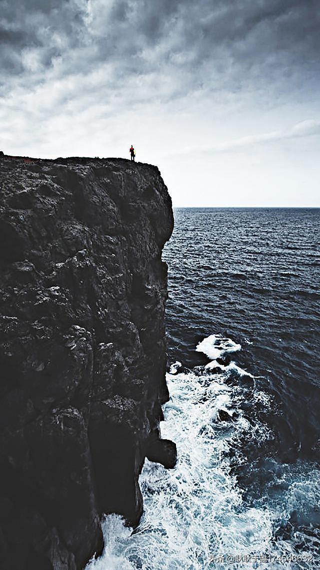 想从网页页面设计转手机UI设计，好转吗