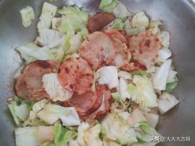 大头菜木耳炸土豆的做法(图8)