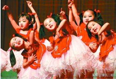 夸奖孩子舞蹈进步的话？：幼儿律动舞蹈