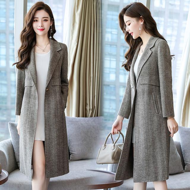 秋冬暗色系大衣如何搭配(图2)