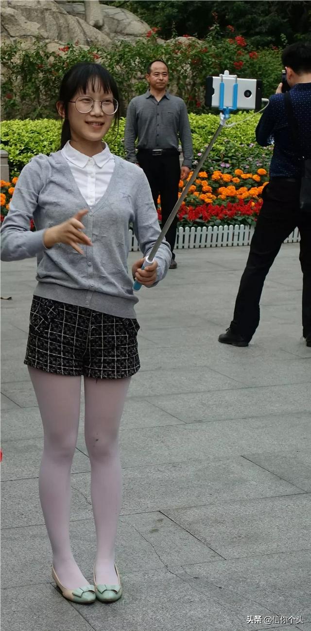 白袜子如何搭配好看女生(图10)
