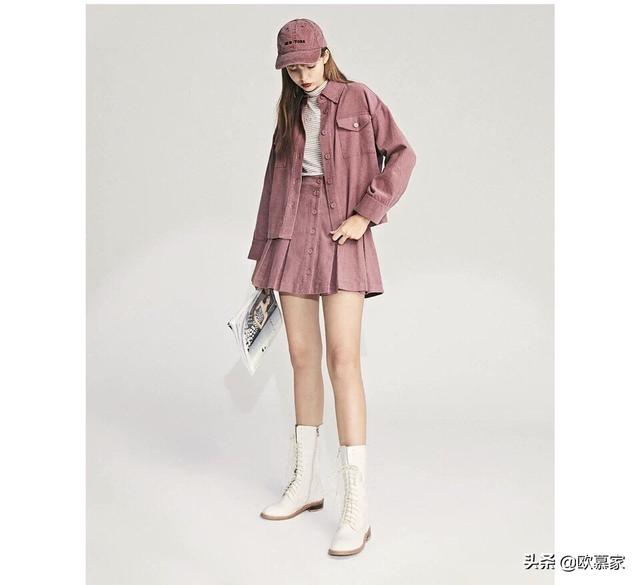 运动鞋怎么搭配衣服女图片(图3)