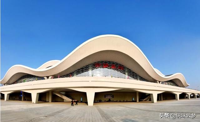 武汉市云梦东站哪个区