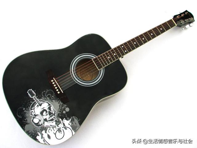 钢琴高级教程如何搭配吉他(图2)