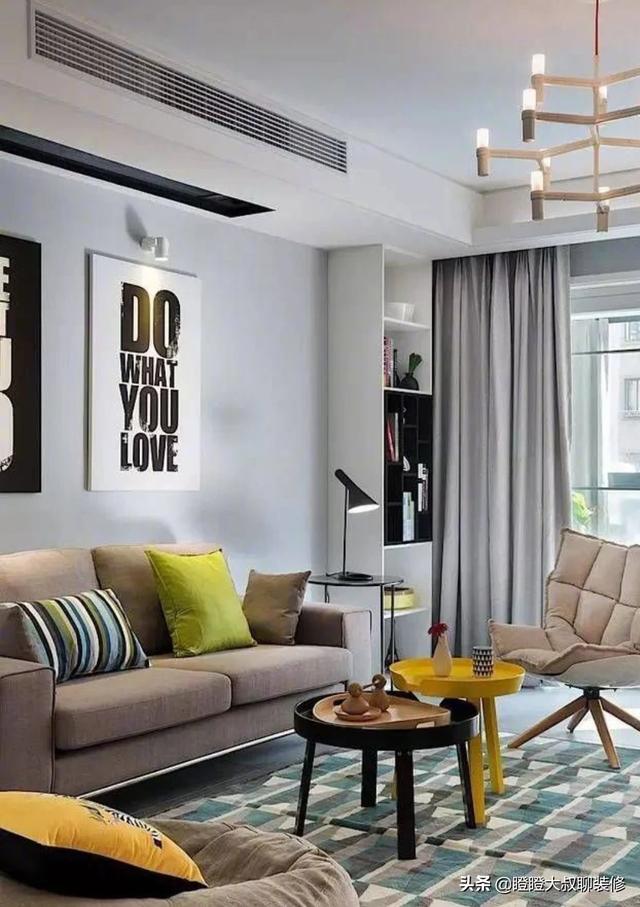 黑白灰如何搭配服装颜色(图5)