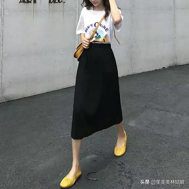 老气衬衣如何搭配好看女(图13)