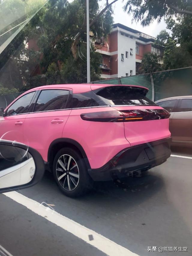 香港今晚开奖结果开奖记录和年轻人不买年抛电车与年轻人买电动车