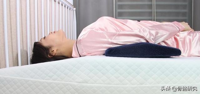 驼背弯腰怎么保养好(图2)