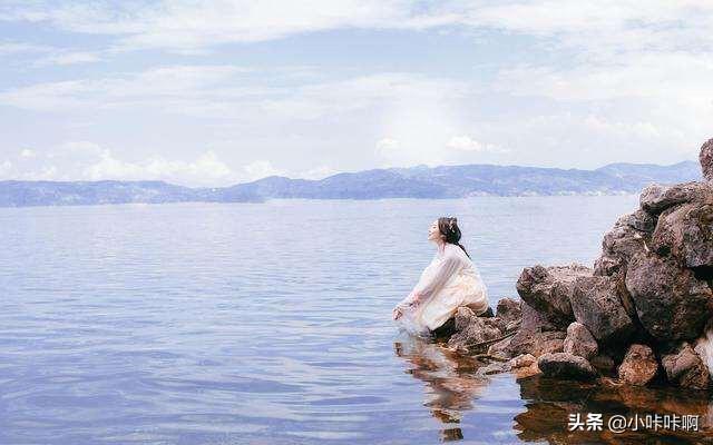 abac词语一二三年级_abac式的词语3年级