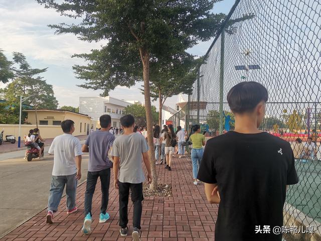 广西畜牧学校哪家好一点 南宁水产畜牧学校有前途吗？