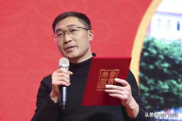 谈谈自己如何成为一名优秀的员工开头和结尾