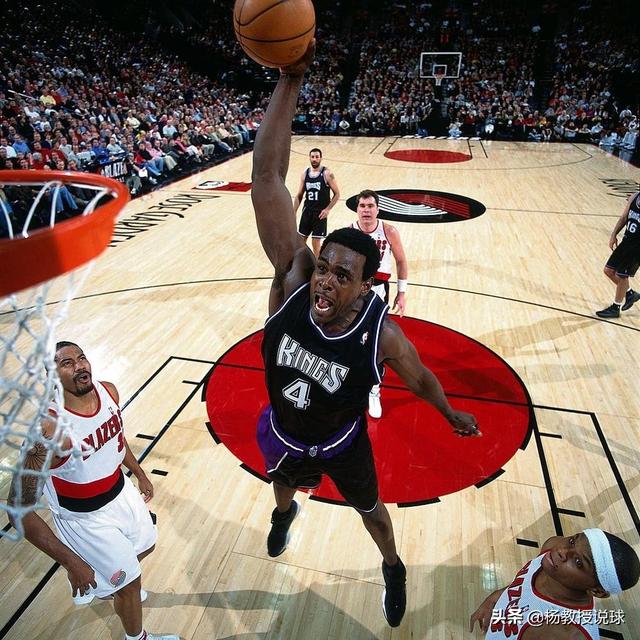 如何评价克里斯韦伯在NBA的历史地位