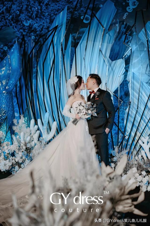酒店如何选婚纱颜色搭配(图5)