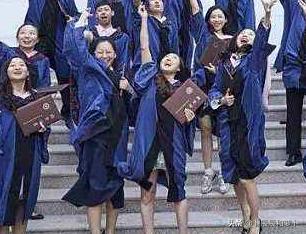 读研究生一年要多少钱（北理工读研究生一年要多少钱）