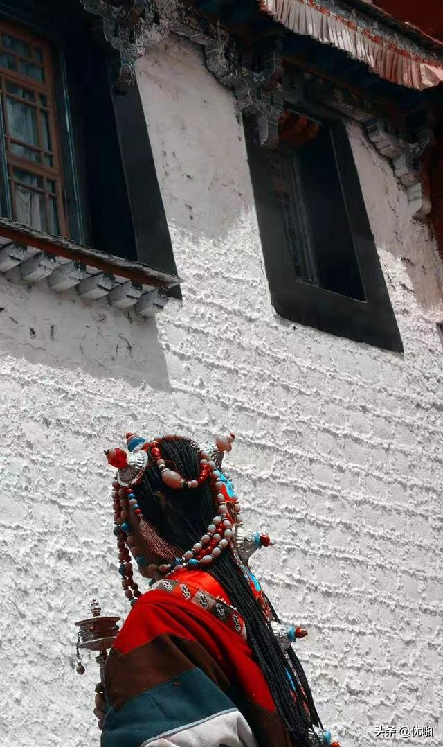 旅游图片怎么制作 多少钱一张