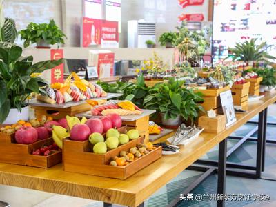 中餐西餐哪个学费贵点，中餐西餐哪个好学