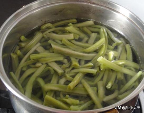 贡菜的做法凉拌做法大全(图8)