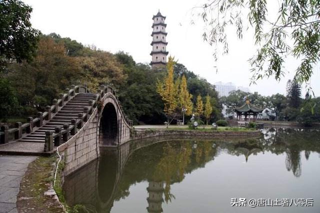 全域旅游穿搭海边， 海边旅游穿衣搭配