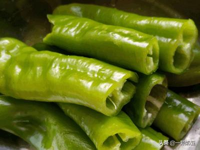 虎皮青椒的做法（虎皮青椒的家常做法？）