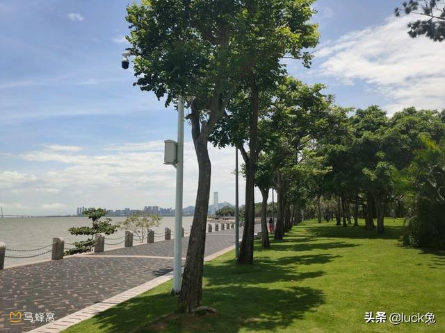 信阳旅游穿搭海边， 信阳旅游穿搭海边视频