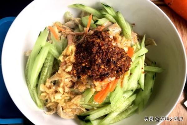 芝麻酱拌面筋小吃做法（简单芝麻酱面筋的做法？）