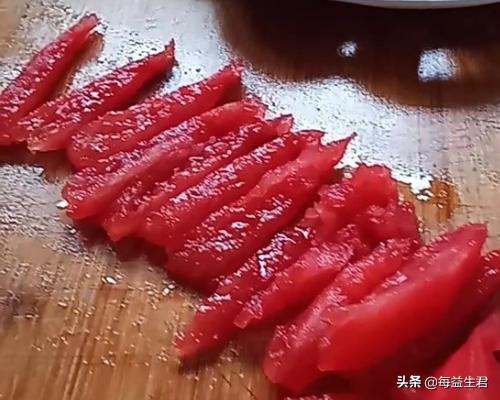 番茄木耳凉拌菜做法窍门(图2)