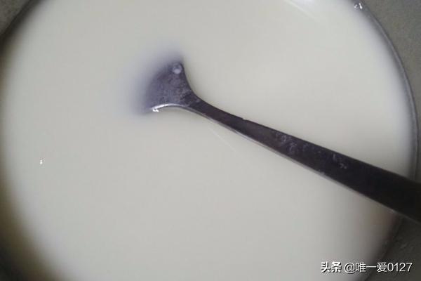 夏日凉爽美食简单做法（如何在家用凉糕粉自己做夏季凉爽小吃：凉虾？）