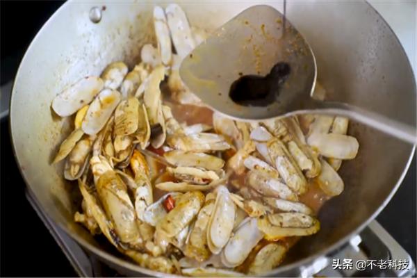 爆炒蛏子-爆炒蛏子的家常做法