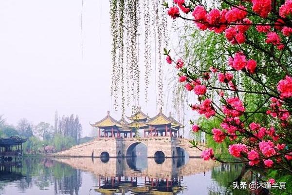 春天适合去哪里旅游