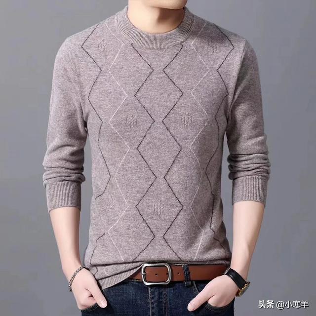 胖子穿卡通毛衣如何搭配(图6)