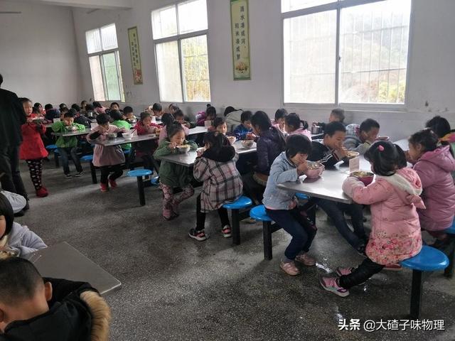 大专生能当小学老师吗，大专生能当小学老师吗考编制