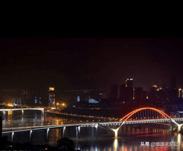 360旅游穿搭重庆， 重庆旅游穿衣搭配图片