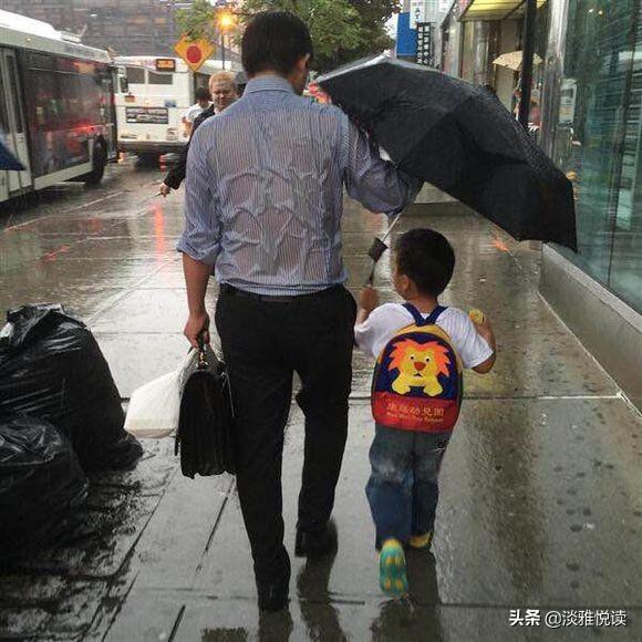 父爱如山的图片 十张感人的父爱图片