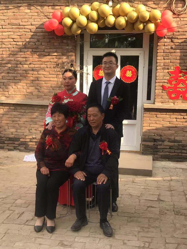 摄像结婚 司仪怎么摆放 婚庆照片,摄像结婚 司仪怎么摆放 婚庆照片图片