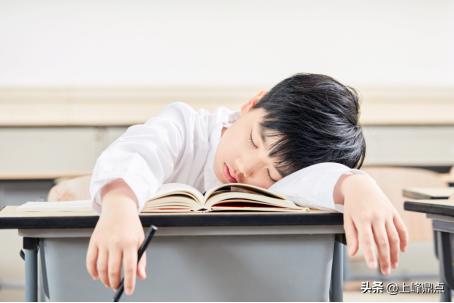 青少年应该如何搭配营养(图1)