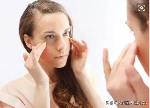 右眼跳女人是什么预兆(图1)