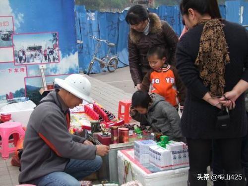 开什么店本钱小又赚钱，开什么店不挑地段