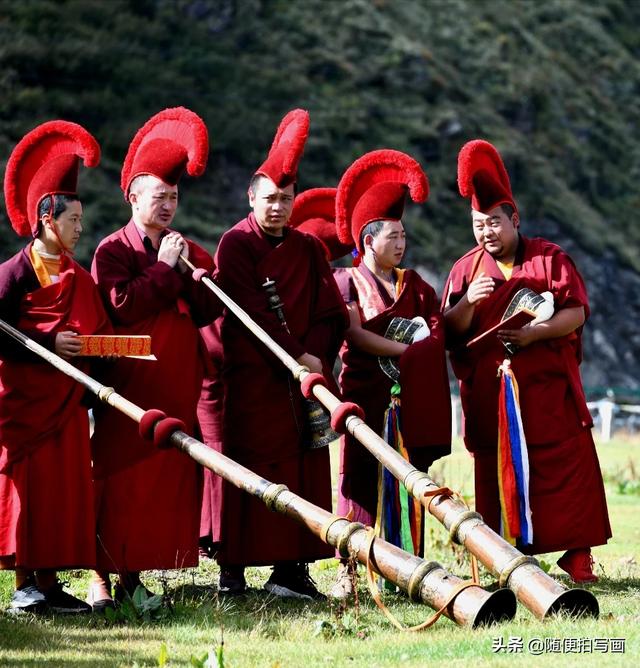 额头有太阳是什么意思,易经里面讲额头