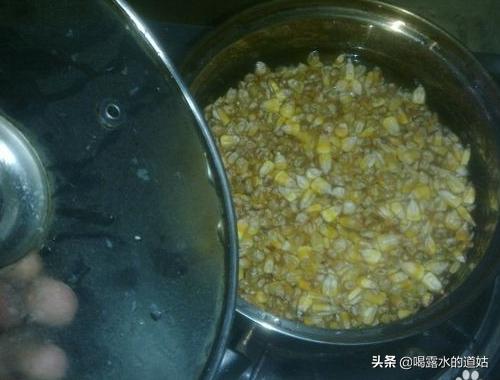 如何做玉米鱼饵-如何做玉米鱼饵料视频