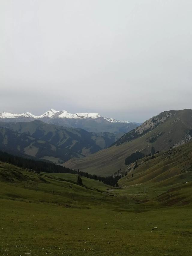 中秋新疆旅游攻略，新疆中秋节去哪里旅游